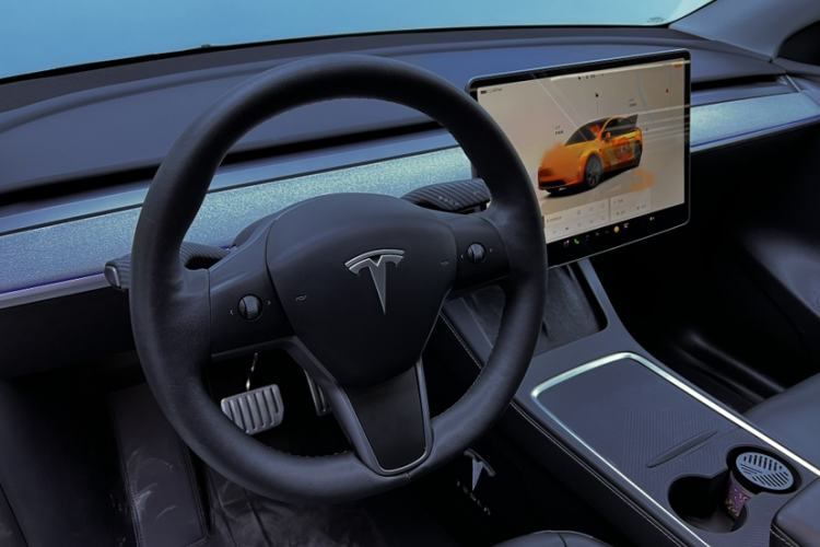 Used Tesla Model Y 2024 Rear-Wheel-Drive Version