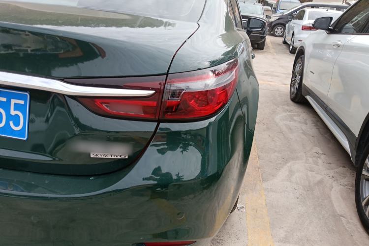 Used Mazda Atenza 2021 2.0L Blue Sky Luxury Edition
