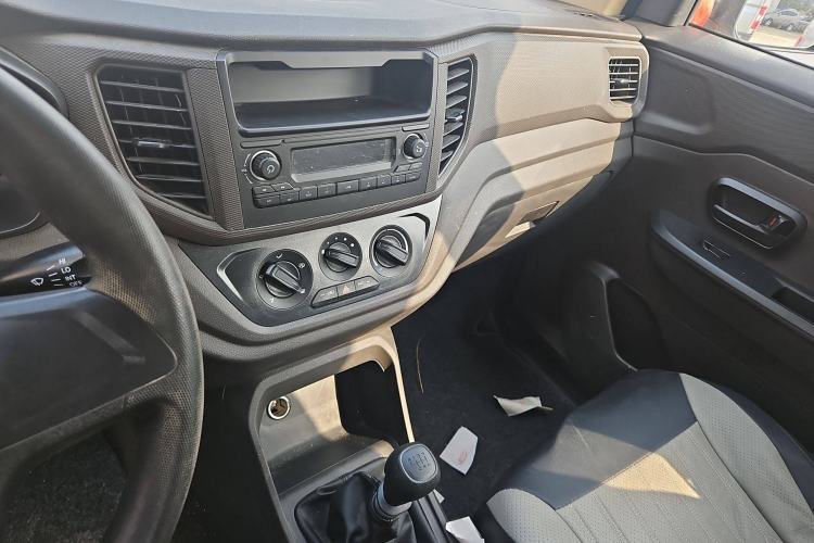 Used Wuling Hongguang V 2022 1.5L Jingqu Edition Electric-Assist LAR
