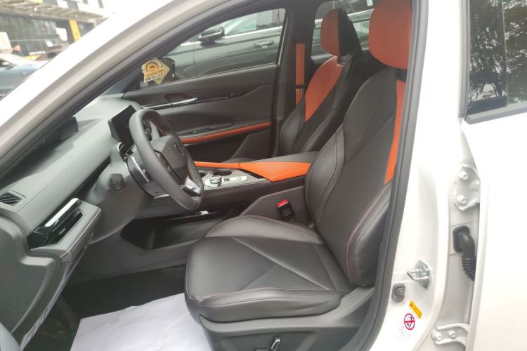 Used Changan UNI-V 2022 1.5T Smart Navigation Version
