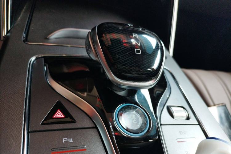 Used BYD Tang New Energy 2024 DM-p Champion Edition 215 km All-Wheel-Drive Flagship Model
