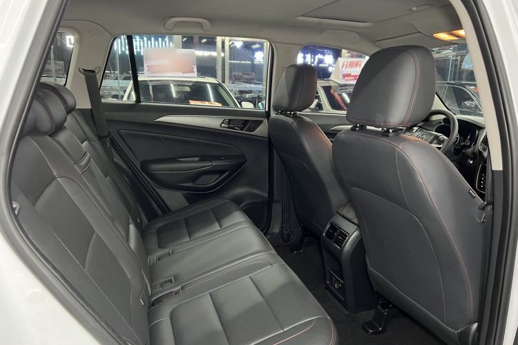 Used Changan CS75 2016 1.8T Automatic Elite Model China V Standard