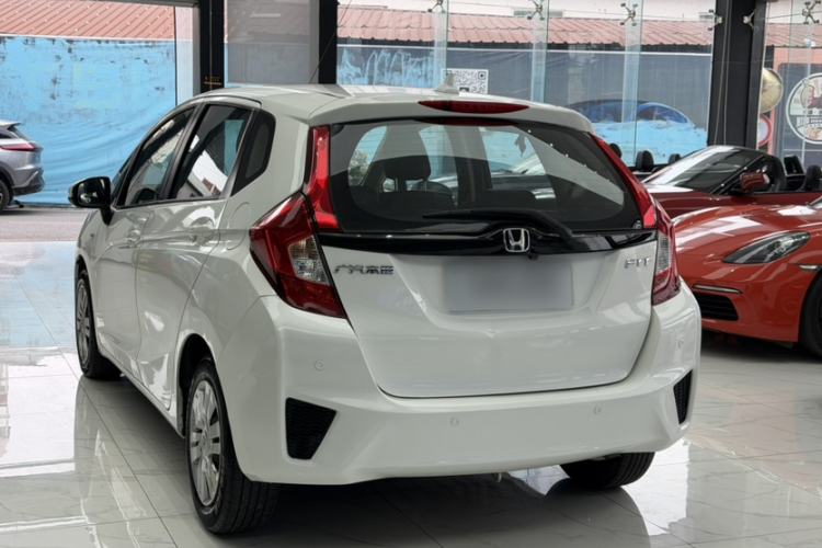 Used Honda Fit 2016 1.5L LX CVT Comfort Model