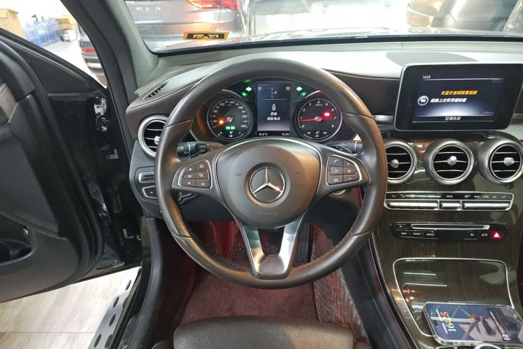 Used Mercedes-Benz GLC 2016 GLC 260 4MATIC Dynamic Edition