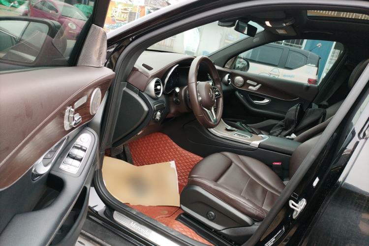 Used Mercedes-Benz GLC 2022 GLC 260 L 4MATIC Luxury Model