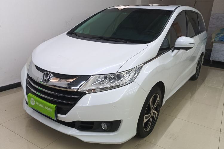 Used Honda Odyssey 2015 Revised 2.4L Luxury Edition