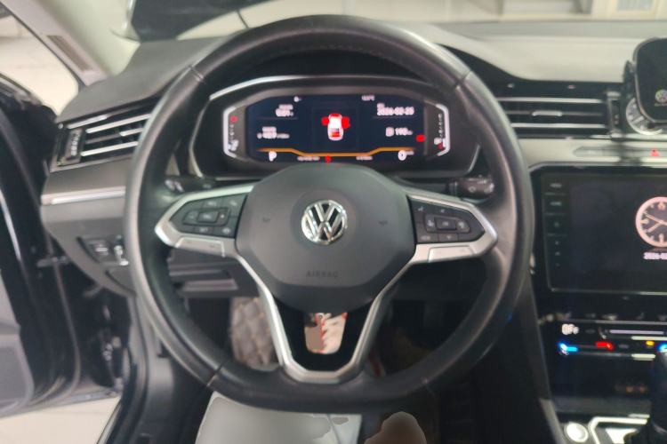 Used Volkswagen Magotan 2020 330TSI DSG Luxury Edition
