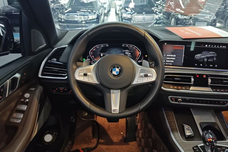 Used BMW X5 2022 Restyled xDrive 40Li M Sport Package
