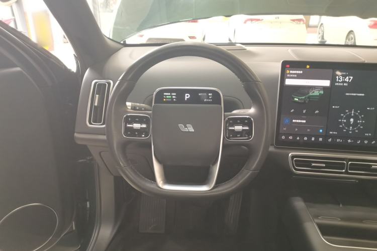 Used Li Auto L8 2023 Max model
