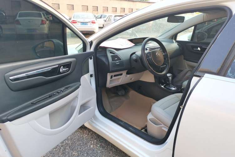 Used Citroen C-Quatre 2014 1.6L Automatic Connected Car Version
