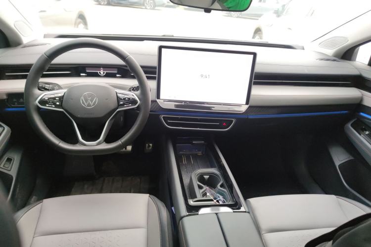 Used Volkswagen ID.7 VIZZION 2024 AIR model