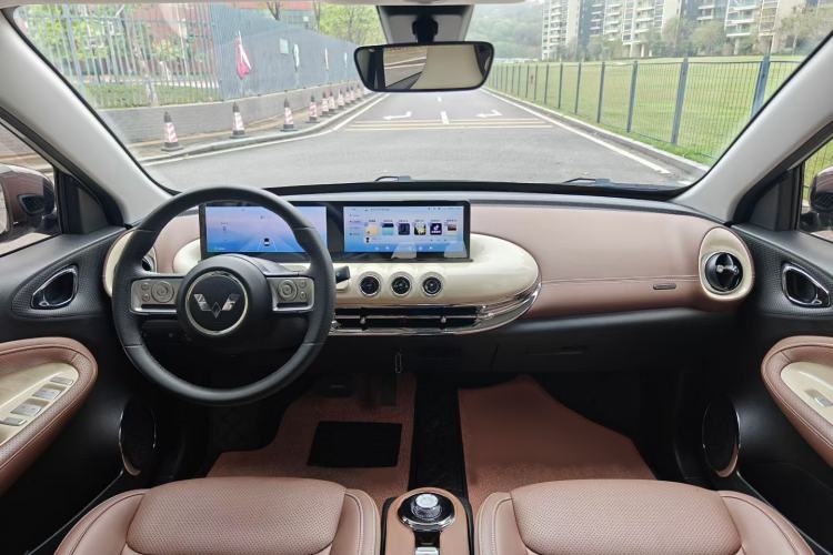 Used Wuling Bingo 2023 333 km Lingxi Connected+ Version
