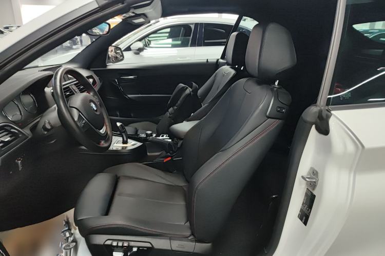 Used BMW 2 Series 2019 225i Convertible Coupe Sports Design Package
