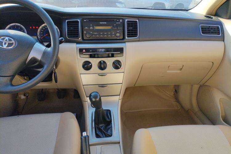 Used Toyota Corolla EX 2013 1.6L Manual Excellence Edition
