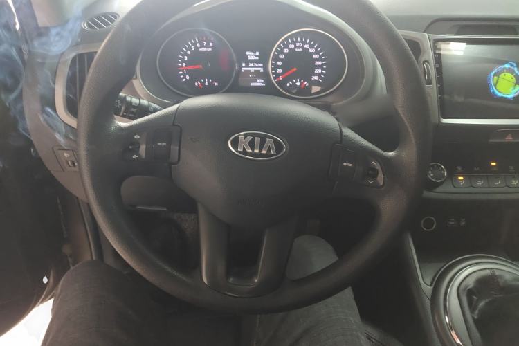 Used Kia Sportage R 2015 2.0L Manual Two-Wheel Drive GL Model
