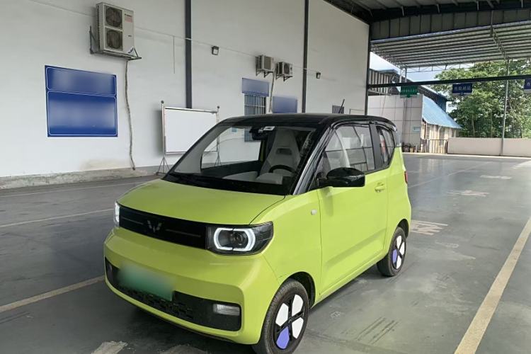 Used Wuling Hongguang MINIEV 2022 Macaron Colorful Edition Lithium-Ion Battery
