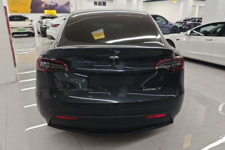 Used Tesla Model Y 2024 Long-Range All-Wheel-Drive Version
