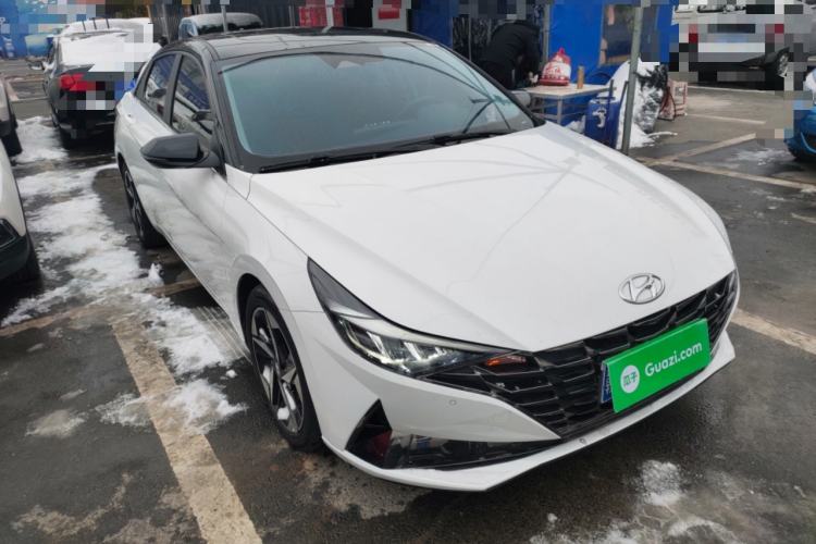 Used Hyundai Elantra 2022 1.5L CVT LUX Prestige Edition
