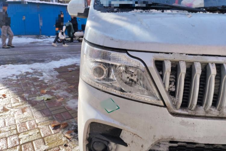 Used Chana Ruixing M60 2023 1.6L CNG Comfort-Grade 6-Seater Passenger Vehicle
