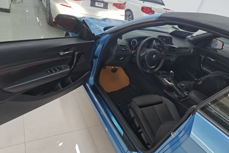 Used BMW 2 Series 2018 220i Convertible Coupe Sports Design Package
