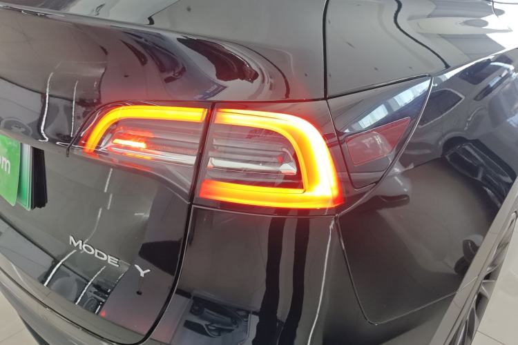 Used Tesla Model Y 2023 Rear-Wheel-Drive Version