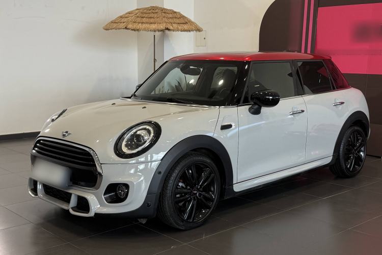 Used  MINI 2019 1.5T COOPER Artist Five-Door Edition
