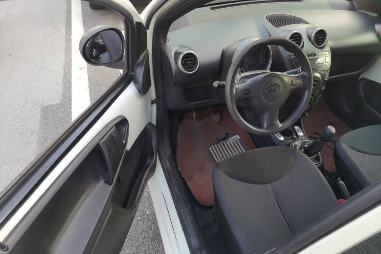 Used BYD F0 2012 1.0L XuanKu Trim
