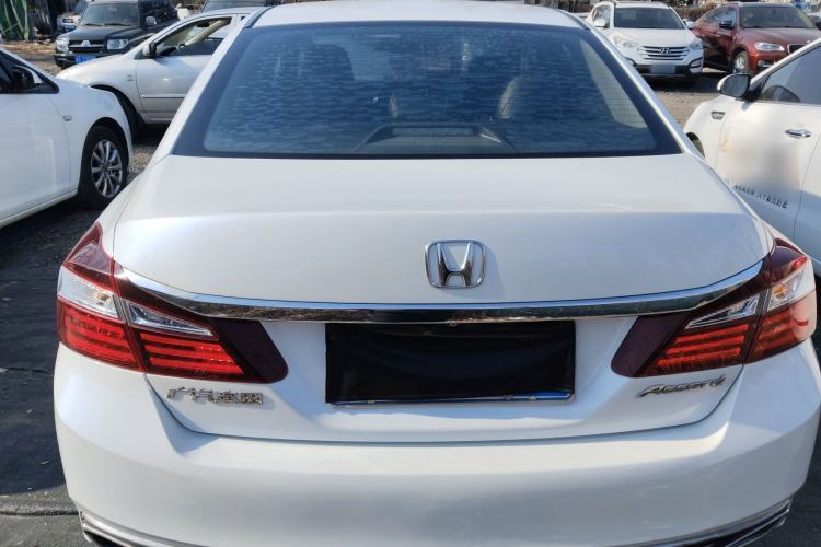 Used Honda Accord 2016 2.0L Comfort Edition

