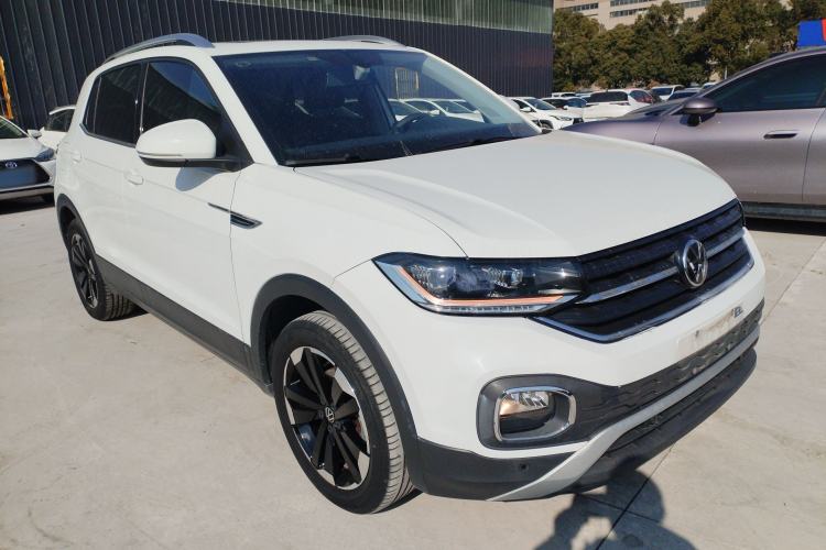 Used Volkswagen Tacqua 2021 200TSI DSG JoyConnect Edition