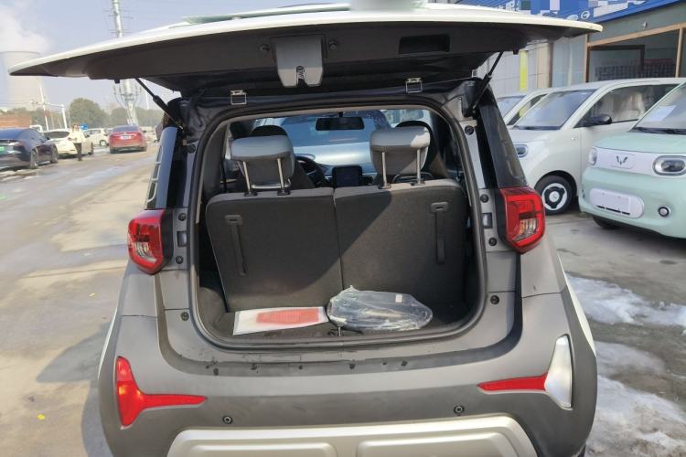 Used Chery Little Ant 2022 Sweet Pink Edition Full Sugar Version Lithium Iron Phosphate 29.2 kWh 30 kW 301 km