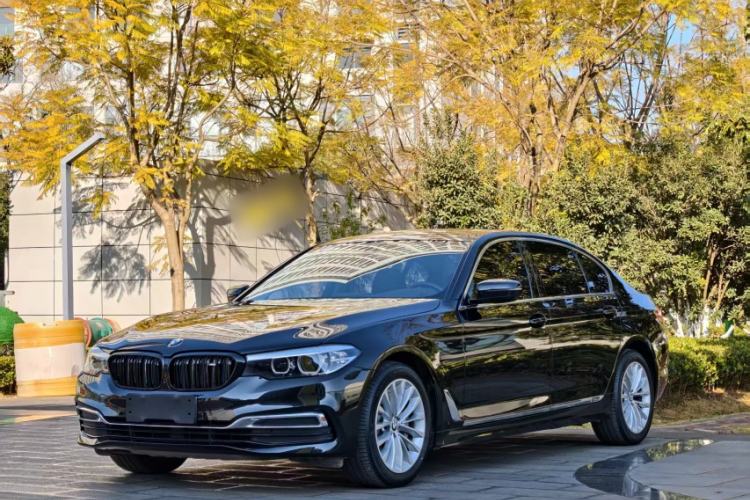 Used BMW 5 Series 2019 Facelifted 530Li Leading Edition Luxury Package