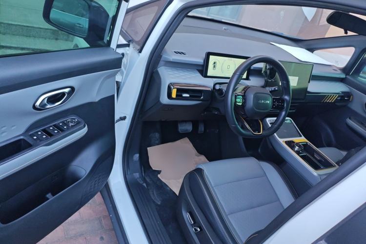 Used AION Y 2022 70 Intelligent Edition Lithium Iron Phosphate
