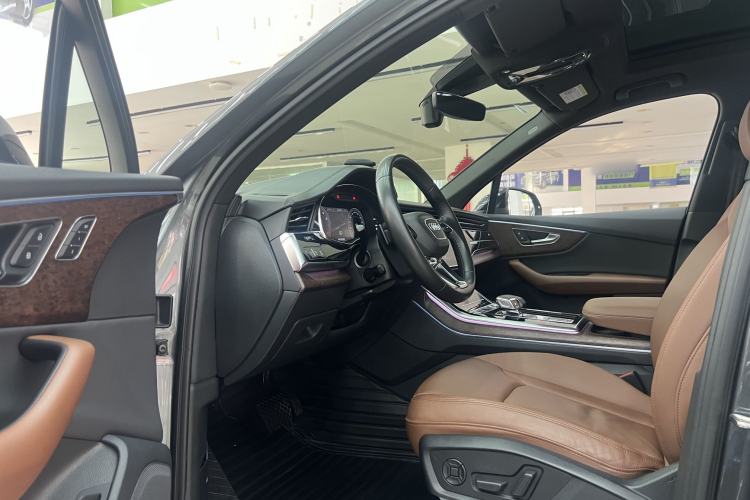 Used Audi Q7 2020 45 TFSI quattro S line Sport Limited Edition
