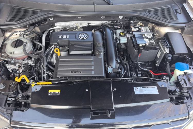 Used Volkswagen T-ROC 2020 280TSI DSG Two-Wheel Drive Comfort Version
