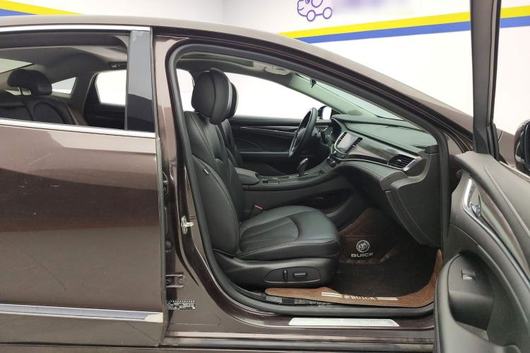 Used Buick LaCrosse 2018 20T Leading Model