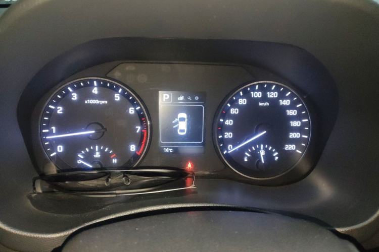 Used Hyundai Verna 2016 1.4L Automatic Sport Edition
