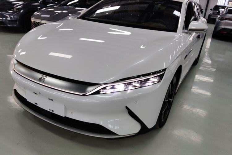 Used BYD Han 2020 EV Four-Wheel Drive High-Performance Flagship Model
