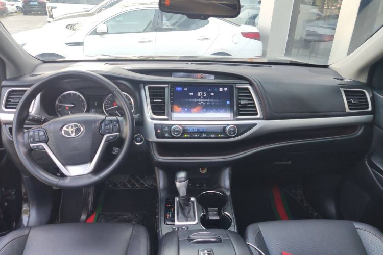 Used Toyota Highlander 2017 2.0T Four-Wheel Drive Luxury Edition 7 Seats
