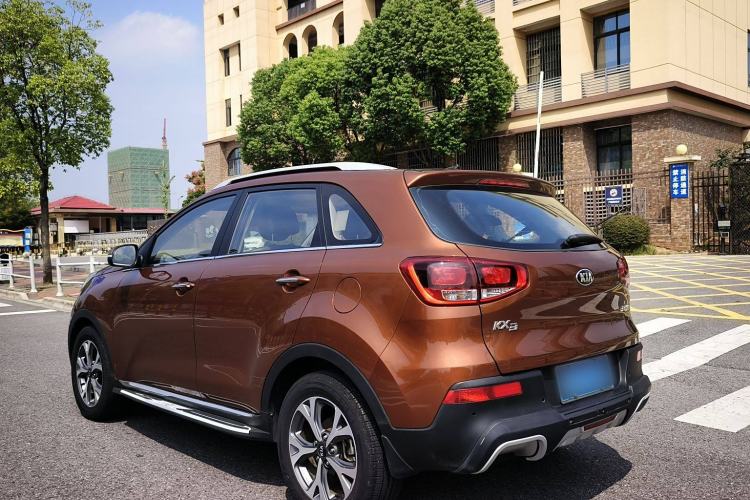 Used Kia KX3 2015 1.6L Automatic Two-Wheel Drive DLX
