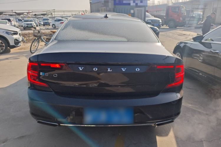 Used Volvo S90 2017 T4 Zhiyuan Edition
