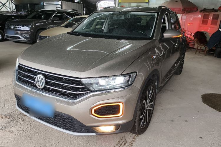 Used Volkswagen T-ROC 2019 280TSI DSG Two-Wheel Drive Comfort Version China VI Standard
