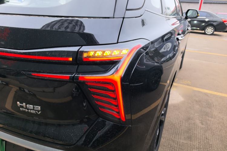 Used Hongqi HS3 PHEV 2025 Model 125km Jingwei 2 Millionth Anniversary Edition
