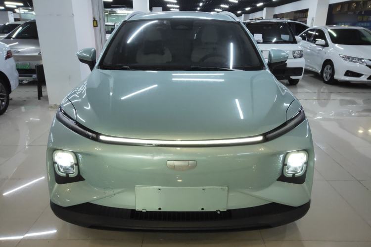 Used Geometry E Firefly 2024 401 km Fluorescent
