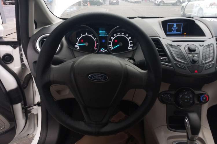 Used Ford Fiesta 2013 Sedan 1.5L Automatic Fashion Edition