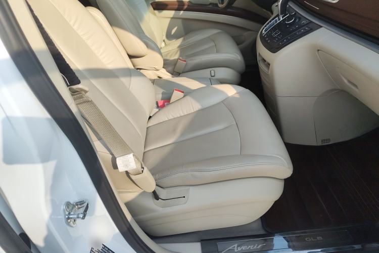 Used Buick GL8 2017 25S Luxury Version China V Standard
