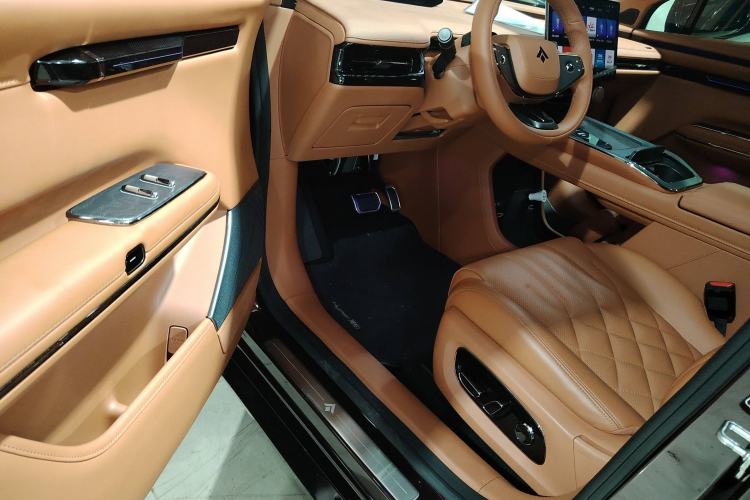 Used  HT 2024 825 Ultra-High Voltage LiDAR Edition
