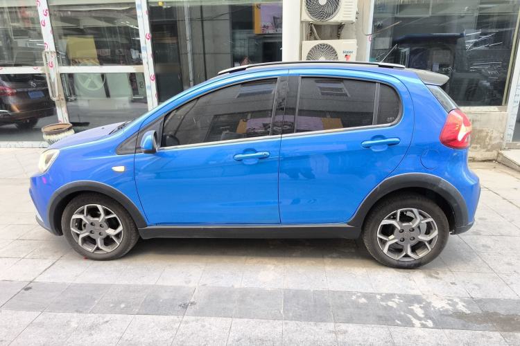 Used Geely Auto Vision X1 2017 1.3L Automatic Fun Edition
