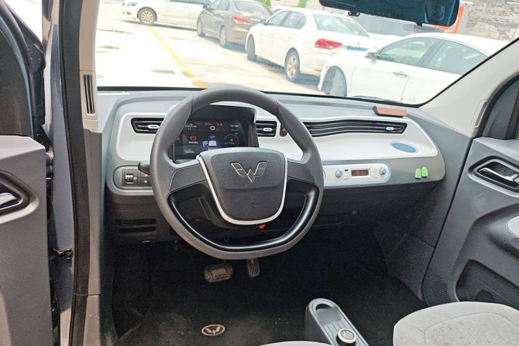 Used Wuling Hongguang MINIEV 2021 Macaron Premium Model – Lithium Iron Phosphate
