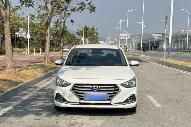 Used Hyundai Celesta 2018 1.6L Automatic GL Enjoyment Edition China VI compliant
