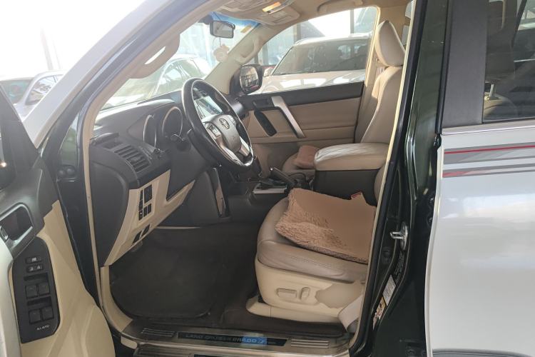 Used Toyota Prado 2014 2.7L Automatic Luxury Edition
